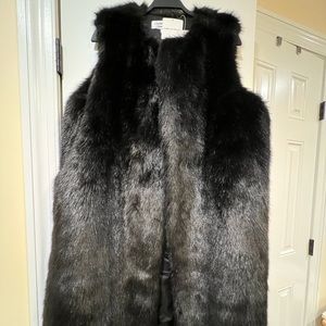 Comme Des Garçons mid-length faux fur vest